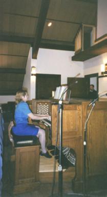 Stephanie Larkin, Organist